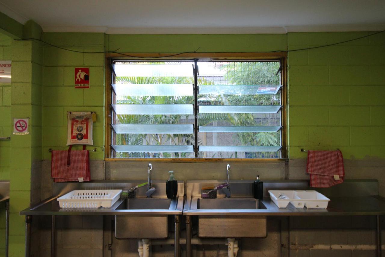 Asylum Cairns Share House Hostel Exterior foto